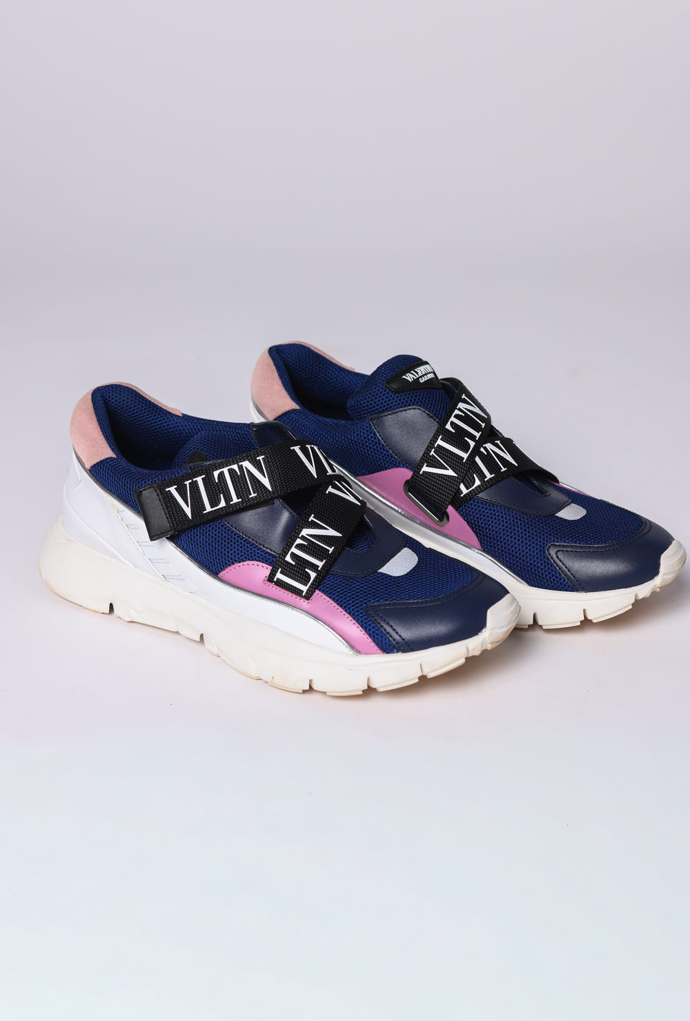 tênis Valentino Garavani