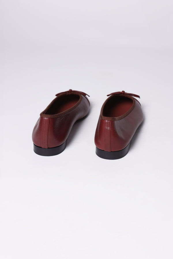 Sapatilha Chanel Cap Toe