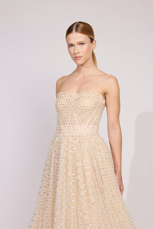 Vestido Exclusivo Dolce & Gabbana Bege com Cristais 