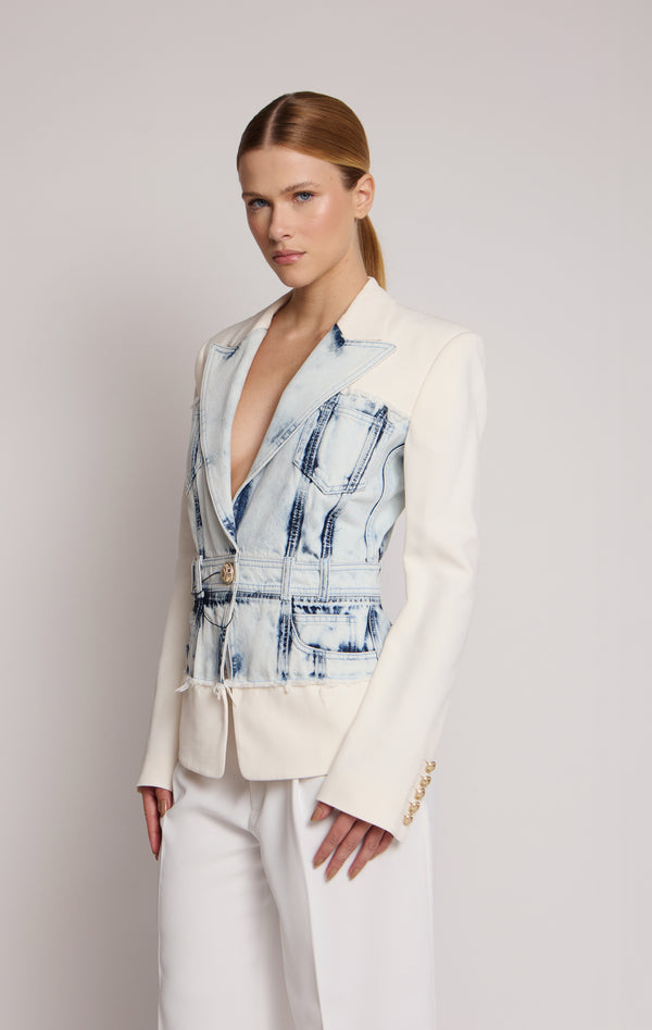 Blazer Balmain branco com corpete jeans