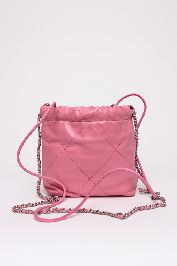 Chanel 22 Mini Hobo