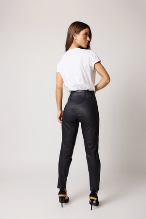 Calça Bottega Veneta Essential Leather Slim