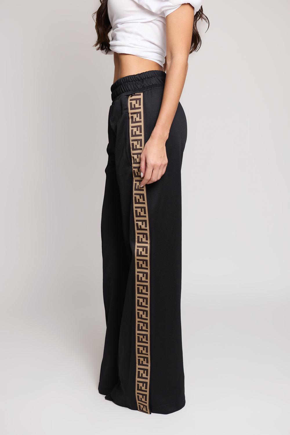 Calça Fendi com logotipo