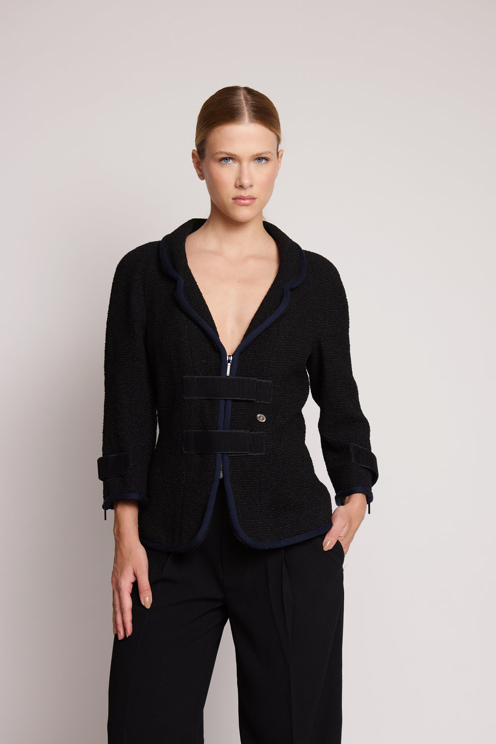 Jaqueta Chanel de tweed com fecho de velcro
