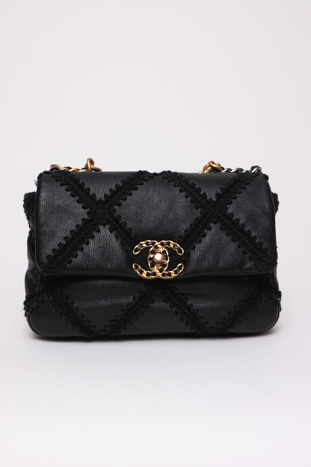 Chanel 19 Medium Flap Bag